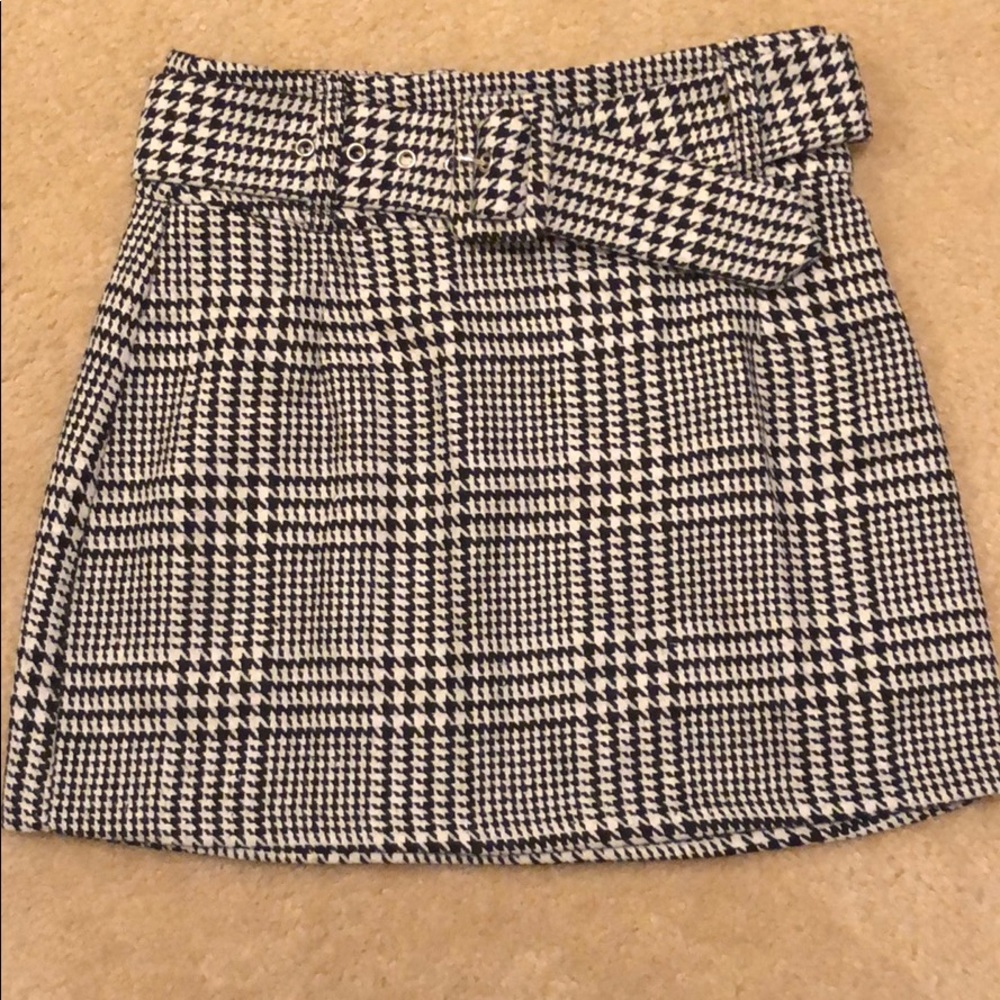NWT Forever 21 Houndstooth Skirt